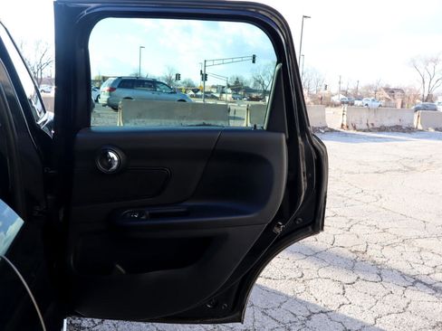 Used 2019 MINI Cooper Countryman image 16