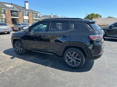 Used 2025 Jeep Compass Limited w/ High Altitude Package AWD/4WD image 15