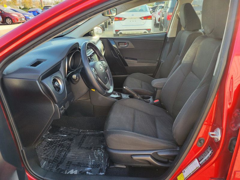 Used 2018 Toyota Corolla iM w/ All-Weather Mat Package FWD image 20