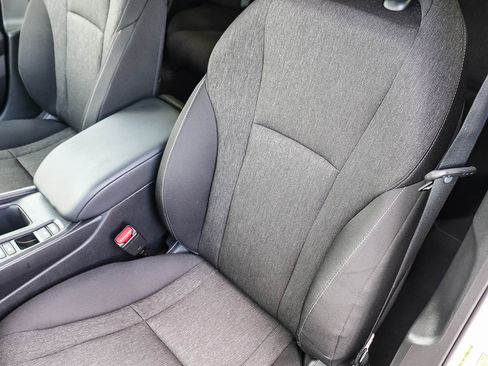 Certified 2025 Honda Accord LX image 29