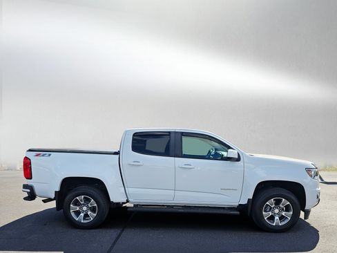 Used 2019 Chevrolet Colorado Z71 AWD/4WD image 6