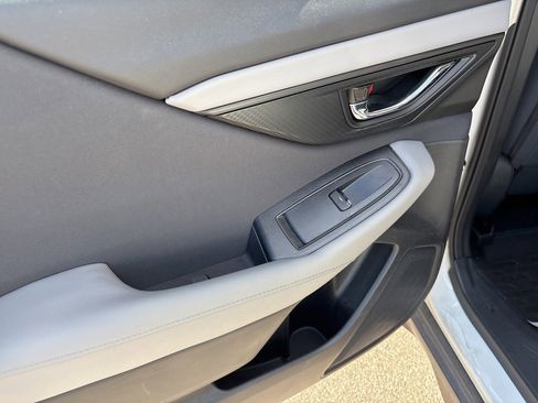 Used 2023 Subaru Outback Premium image 4