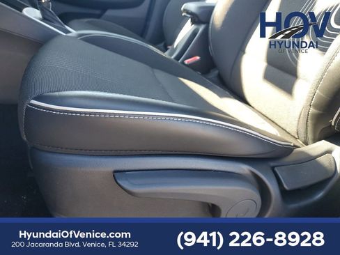 Certified 2023 Hyundai Venue Limited image 26