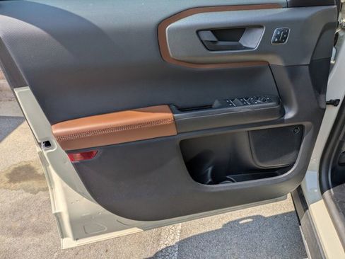 Certified 2025 Ford Bronco Sport Outer Banks w/ Outer Banks Tech Package+ image 11