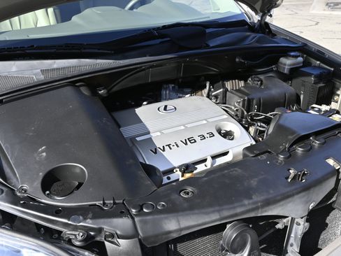 Used 2005 Lexus RX 330 AWD image 42