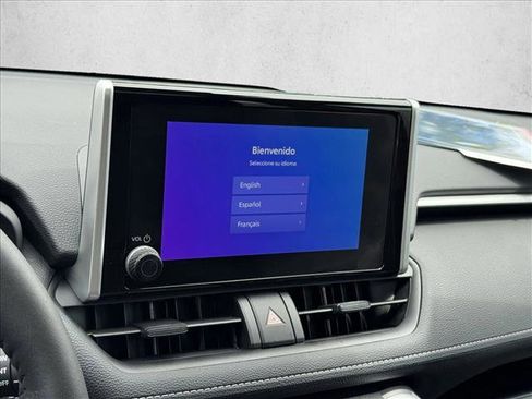 Certified 2025 Toyota RAV4 XLE w/ Convenience Package AWD/4WD image 15