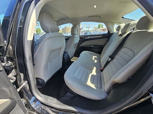 Used 2018 Ford Fusion S FWD image 39