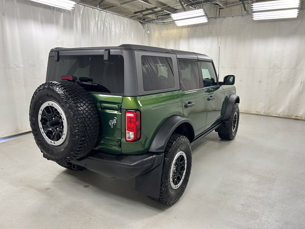 Used 2023 Ford Bronco Black Diamond w/ Sasquatch Package AWD/4WD image 4