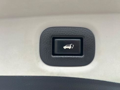 Used 2015 Nissan Rogue SL w/ SL Premium Package AWD/4WD image 24