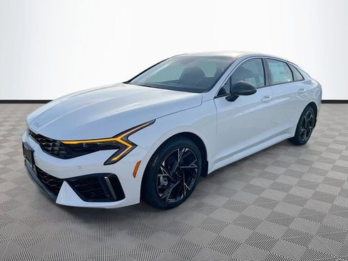 New 2026 Kia K5 GT-Line image 3