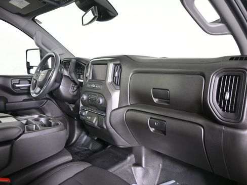 Used 2025 Chevrolet Silverado 3500 W/T image 16