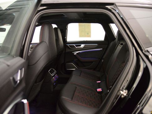 New 2026 Audi RS 6 performance image 11