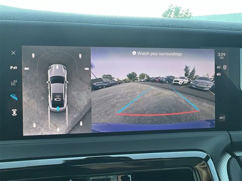 Used 2025 Porsche Panamera 4 image 31