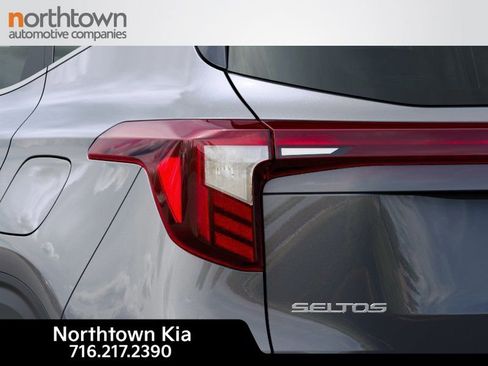 New 2026 Kia Seltos EX image 12