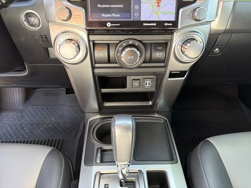 Used 2022 Toyota 4Runner SR5 Premium w/ Moonroof Package image 8