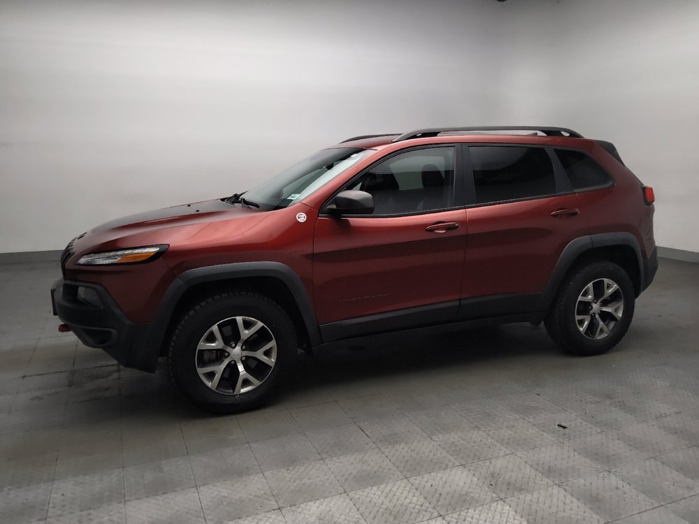 Used 2017 Jeep Cherokee Trailhawk w/ Comfort/Convenience Group AWD/4WD image 2