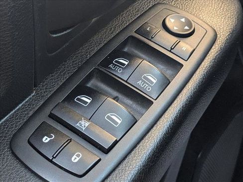 Used 2019 RAM 1500 Express w/ Express Value Package image 12