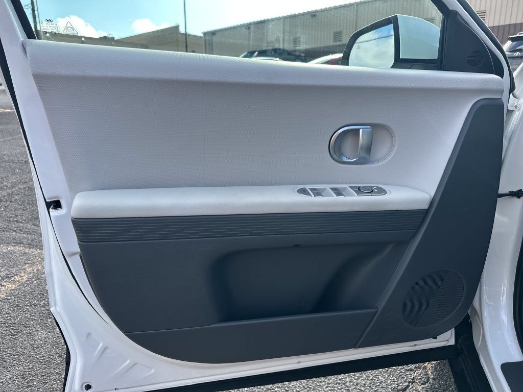 Used 2024 Hyundai Ioniq 5 SEL RWD image 24