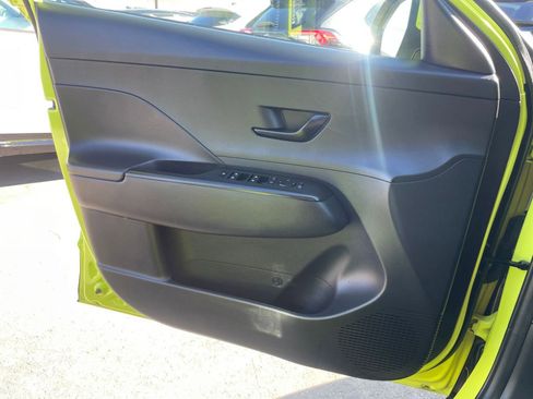 Used 2025 Hyundai Kona SEL image 20