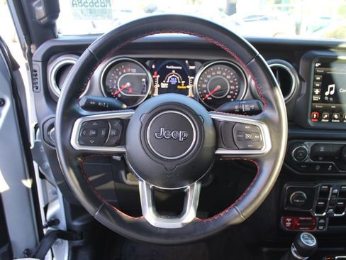 Used 2022 Jeep Gladiator Rubicon w/ Trailer Tow Package image 8