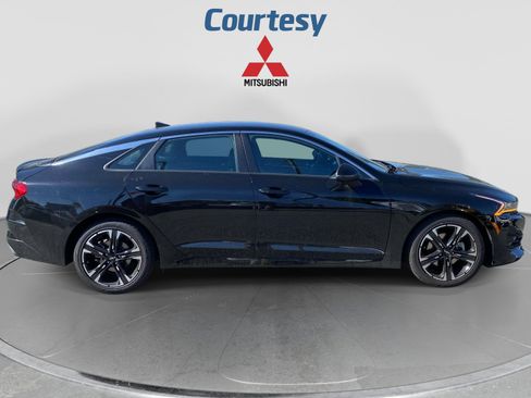 Used 2023 Kia K5 GT-Line w/ GT-Line Premium Package FWD image 6