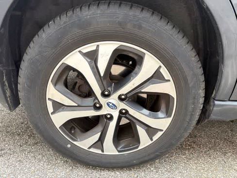 Used 2020 Subaru Outback Limited w/ Popular Package #2 AWD/4WD image 14