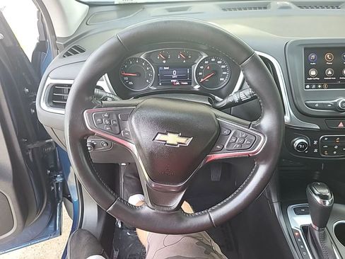Used 2020 Chevrolet Equinox LT w/ Sport Edition FWD image 13