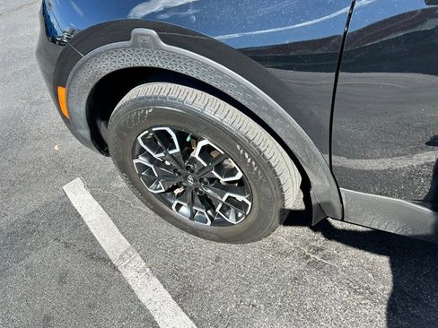 Used 2023 Hyundai Santa Cruz SEL w/ Activity Package image 15