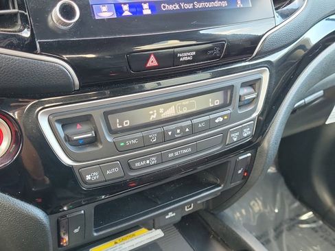 Used 2023 Honda Ridgeline Black Edition image 18