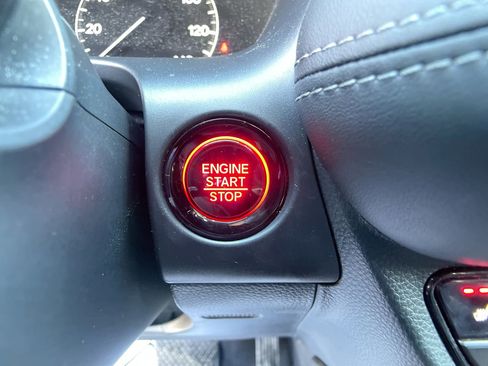 Used 2024 Honda HR-V EX-L image 28