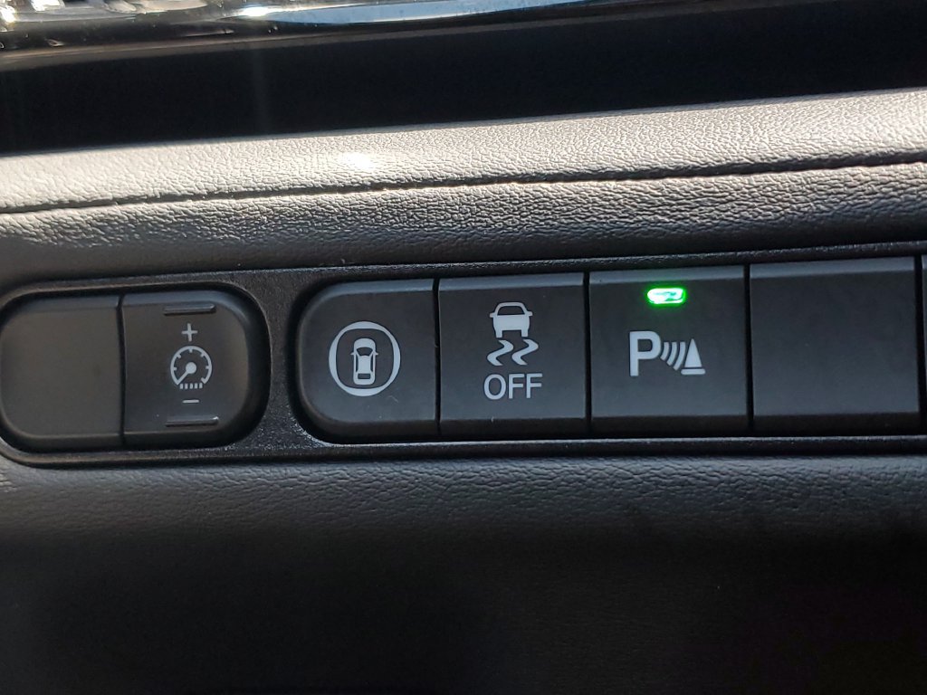 Certified 2024 Acura MDX w/ Technology Package FWD image 31