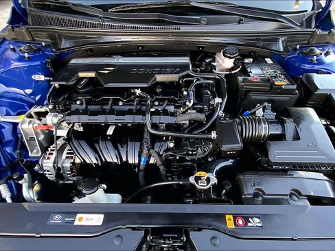 Used 2024 Hyundai Elantra SEL image 32