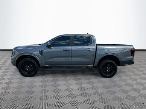 Used 2025 Ford Ranger Lariat w/ Black Appearance Package AWD/4WD image 8