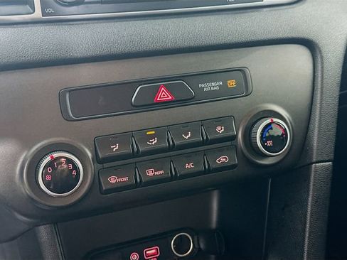 Used 2017 Kia Sportage LX image 16