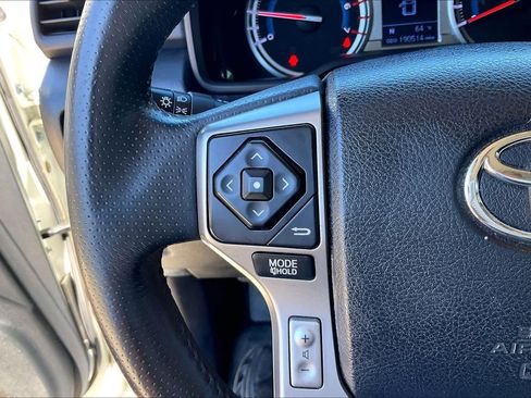 Used 2016 Toyota 4Runner Limited image 23