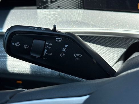 New 2025 Volkswagen Tiguan S image 42