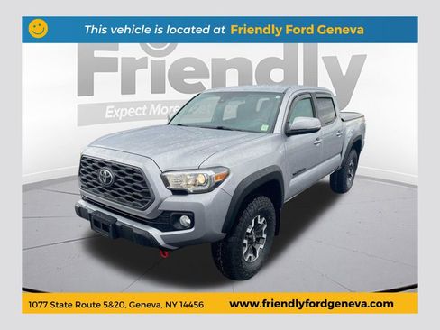 Used 2020 Toyota Tacoma TRD Off-Road w/ Technology Package AWD/4WD image 1