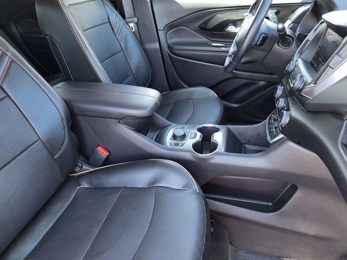 Used 2024 GMC Terrain AT4 w/ Tech Package AWD/4WD image 11