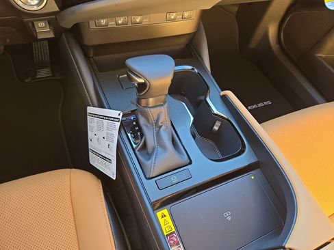 New 2025 Lexus ES 350 350 image 22