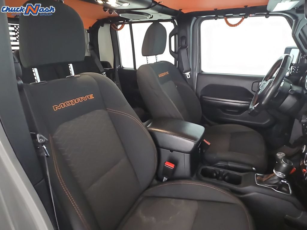 Used 2021 Jeep Gladiator Mojave w/ Cold Weather Group AWD/4WD image 32