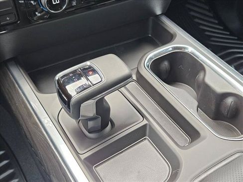 New 2026 Chevrolet Silverado 1500 LTZ w/ LTZ Premium Package AWD/4WD image 13