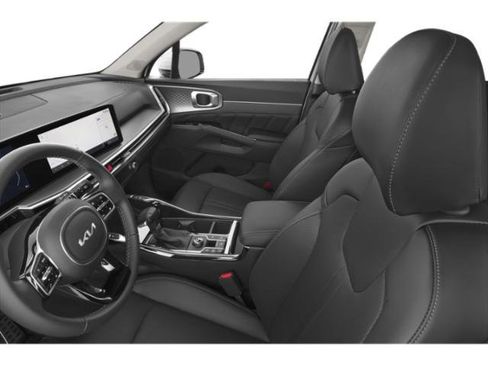 Used 2025 Kia Sorento SX FWD image 12