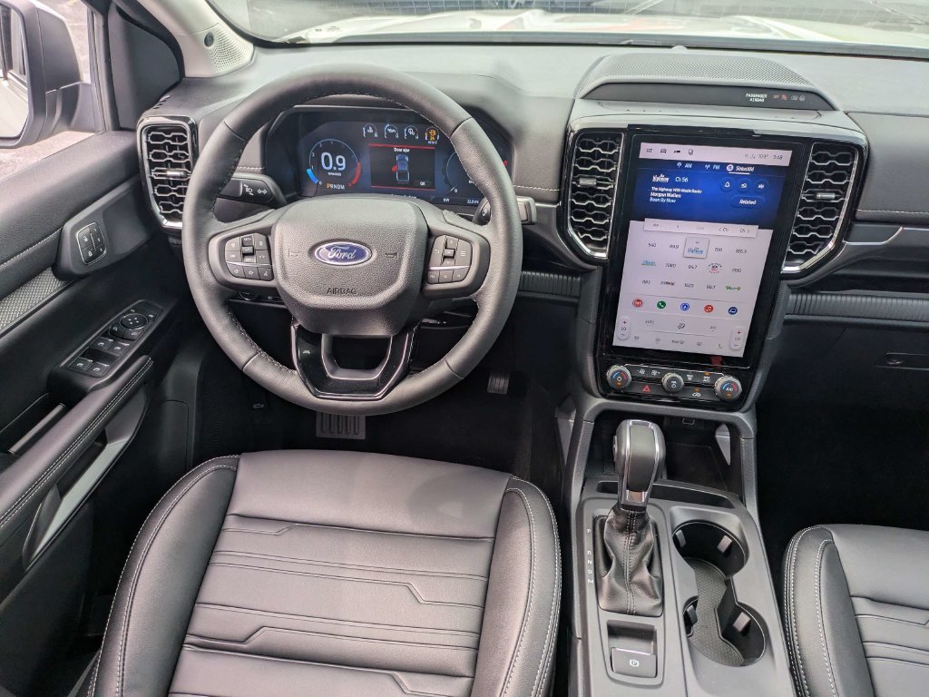 New 2026 Ford Ranger Lariat w/ Chrome Accent Package RWD image 39