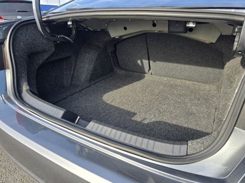 Used 2019 Volkswagen Jetta R-Line image 15