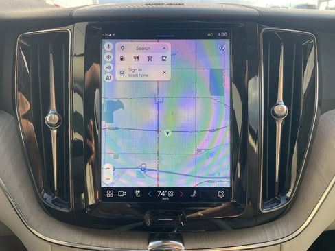 Certified 2023 Volvo XC60 B5 Plus w/ Climate Package image 28