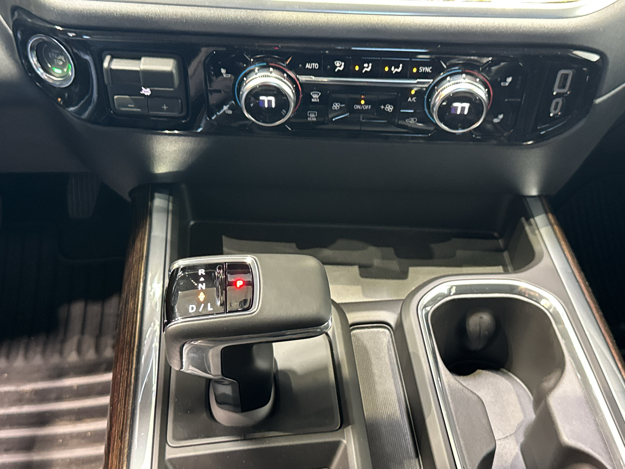 New 2026 GMC Sierra 1500 Elevation w/ Preferred Package AWD/4WD image 34