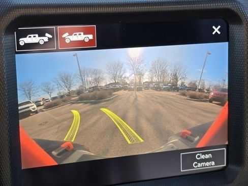 Used 2021 Jeep Gladiator Mojave AWD/4WD image 8