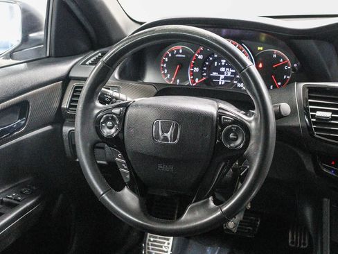 Used 2016 Honda Accord Sport image 15