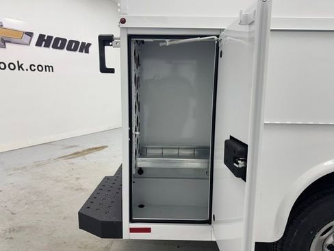 New 2026 Chevrolet Express 3500 w/ Power Convenience Package RWD image 30
