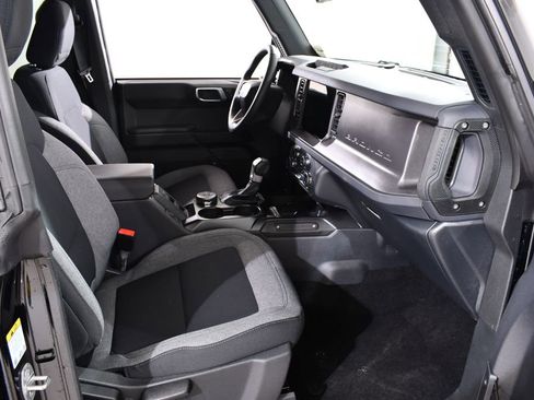 Used 2025 Ford Bronco Big Bend image 10